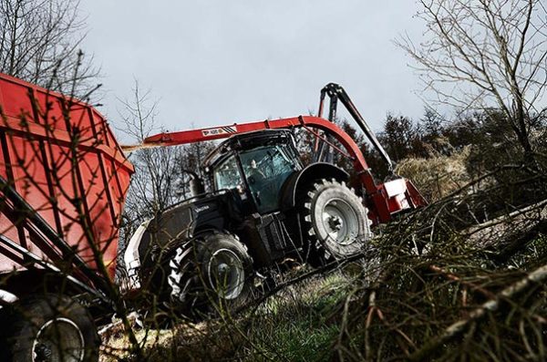 TP PTO 400K Crane Feed Wood Chipper