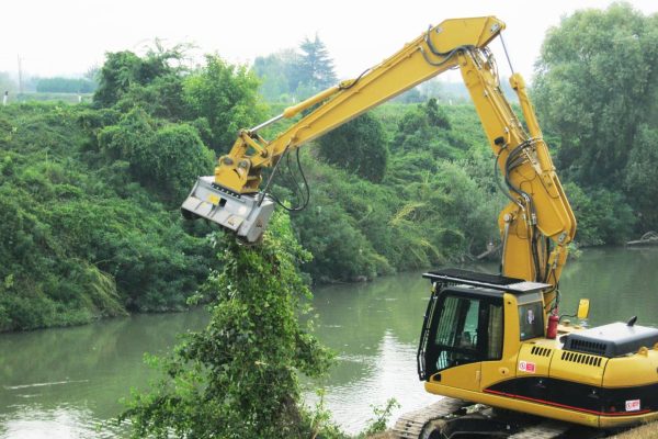 FAE UML/EX/VT Forestry Excavator Mulcher