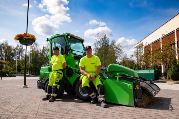 Avant 640i Multi-Functional Loader