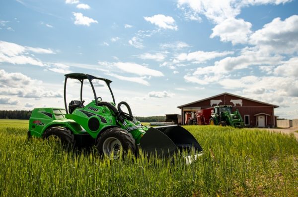 Avant 860i Multi-Functional Loader Avant 860i Multi-Functional Loader