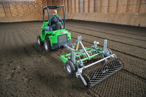 Avant 423 Multi-Functional Loader