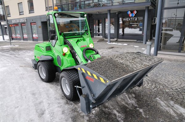 Avant 735i Multi-Functional Loader Avant 735i Multi-Functional Loader