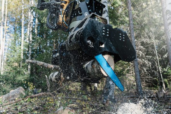 JAK Excavator Grapple Saw With Rotator