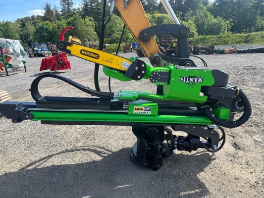 SafeCut Mantis HD Multi-Axis Pruning Saw and Grapple