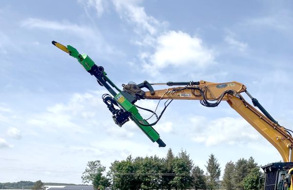 SafeCut Mantis HD Multi-Axis Pruning Saw and Grapple