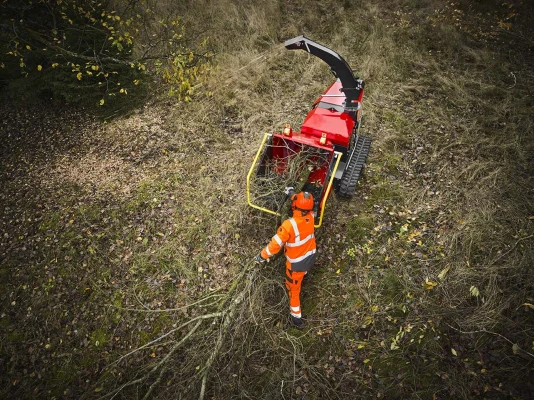 TP 176 Tracked Wood Chipper TP 176 Tracked Wood Chipper